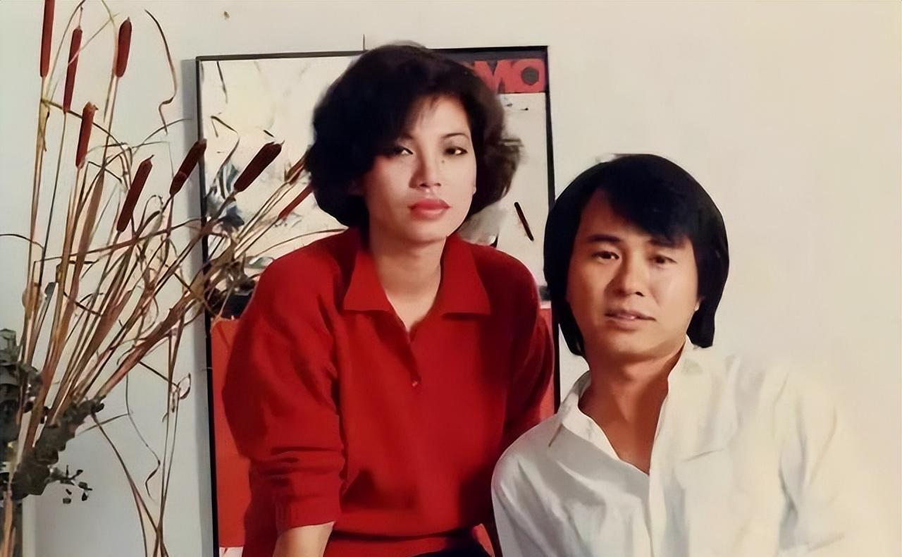 1984年，杨德昌对蔡琴一见钟情，随即就对她展开热烈的追求，此后蔡琴提出结婚，但