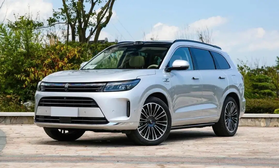 问界M7、M9大订19万台，赛力斯营收有614亿元，华为能分多少呢？2024年1