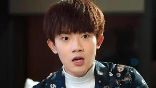 李明德再闹娱乐圈！威胁侯明昊内涵田曦薇，扬言要让某信银行倒闭