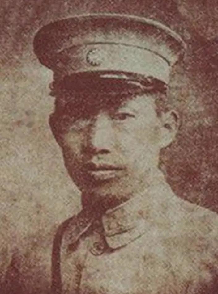 王家烈与张学良的“空中一遇”：权谋与背叛的命运转折