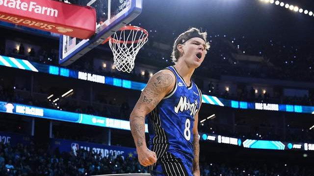 2025年NBA全明星扣篮大赛：麦克朗史诗级三连冠与满分的完美风暴