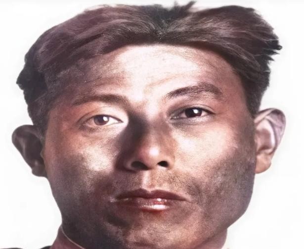 抗日猛将王明贵 鬼子非常怕他

                        