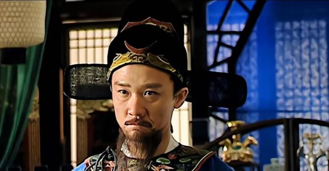 对海瑞的认知之路，一般历史爱好者们可能要经历三个阶段：
1，清官，
2，没什么用