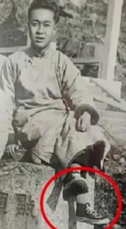 原来在清朝就有了！哈哈哈哈 [大笑][大笑][大笑][大笑][大笑]