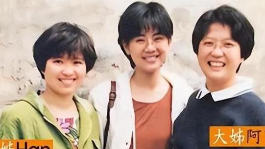 演艺精湛，外貌英俊，娶长八岁的陈松伶，45岁未婚无子，是否遗憾
