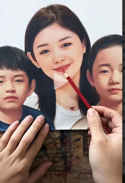 看到这张图，我泪如雨下
作为一个母亲，我见不得这个画面！

两个孩子还这么小，亲