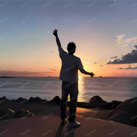 主任屁屁踢红了