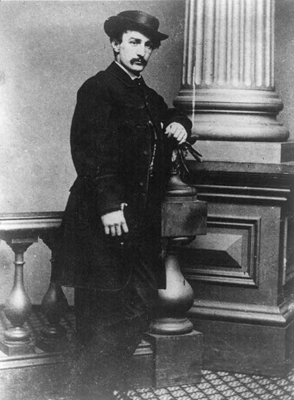 北方军终获胜利，但战争没有赢家