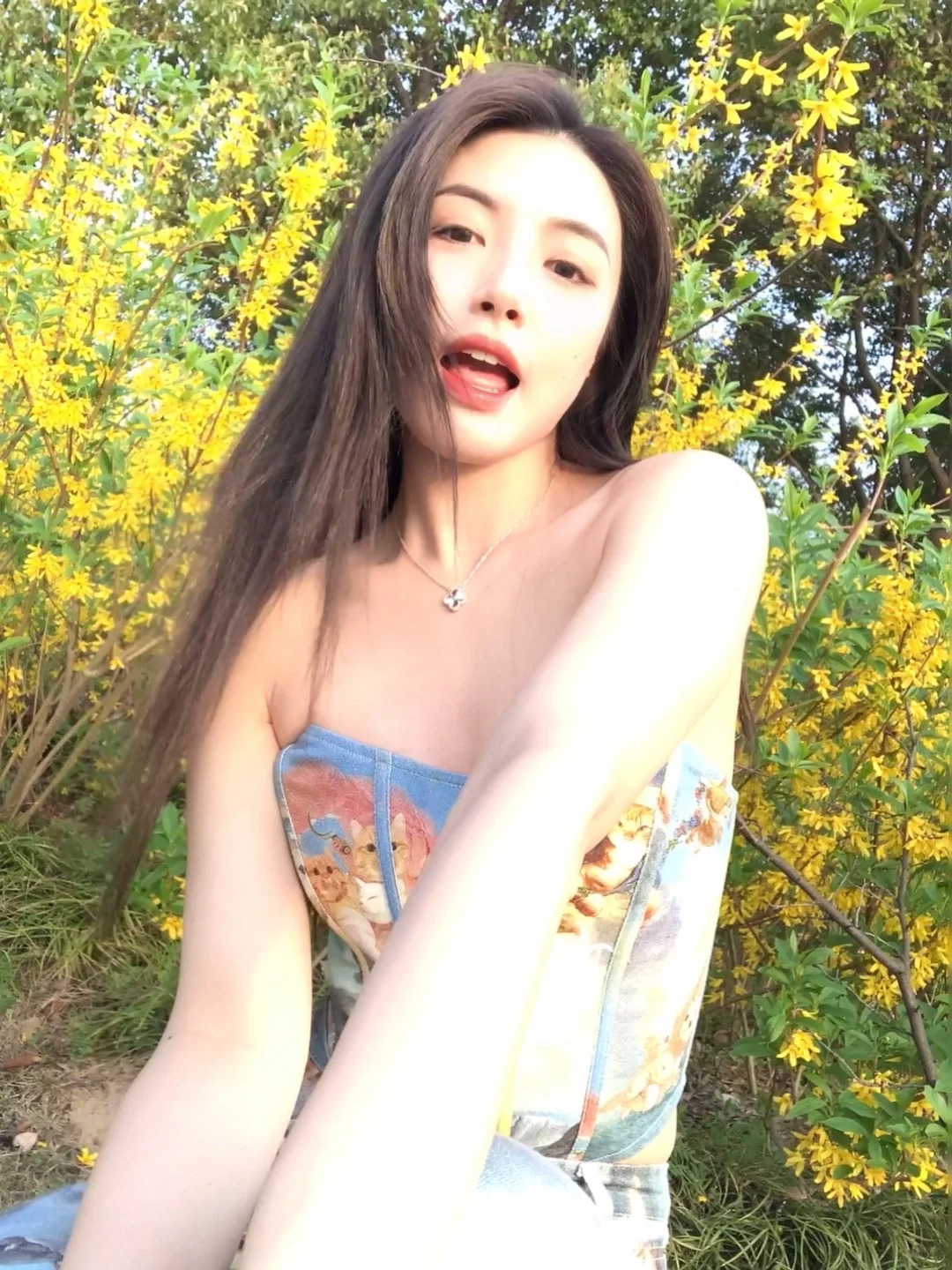 看一下是你的姐吗