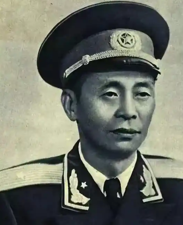 1957年，开国少将向中央申请：“我脑袋受过伤，不适合当官，想回家当农民！”中央