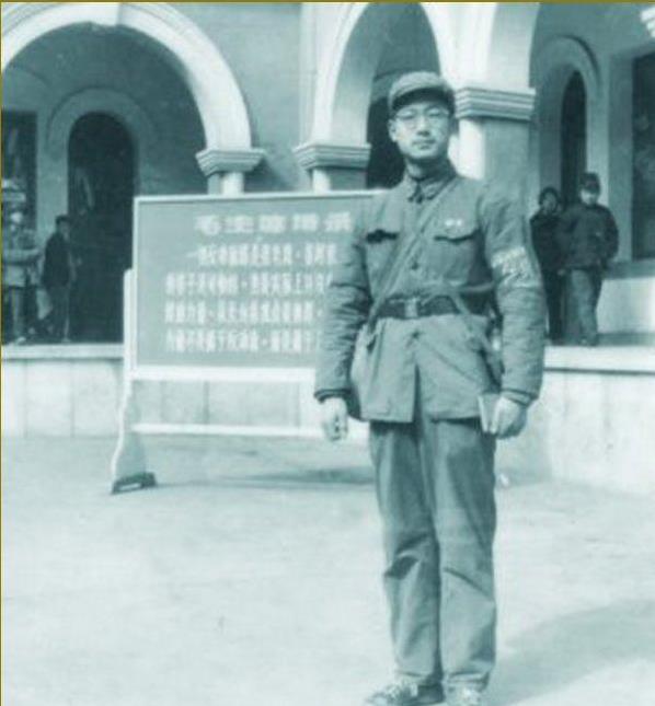 1962年，陈再道的儿子因为通敌被抓进了监狱，此事很快传到了毛主席耳中，得知此事