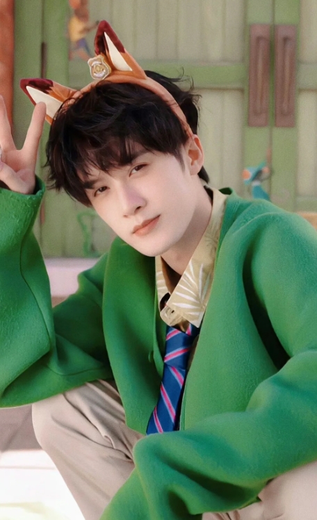 檀健次——气质绝佳