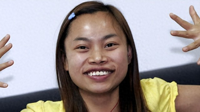 曾经火爆网络，38岁久居美国的凤姐，如今也考上了美国名校