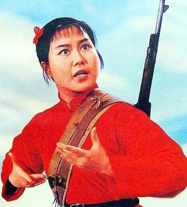 带领30名演员滞留美国,如今回国养老,齐淑芳想的有点多(齐淑芳国籍)-第8张图片-九妖电影 带领30名演员滞留美国,如今回国养老,齐淑芳想的有点多(齐淑芳国籍)-第8张图片-九妖电影