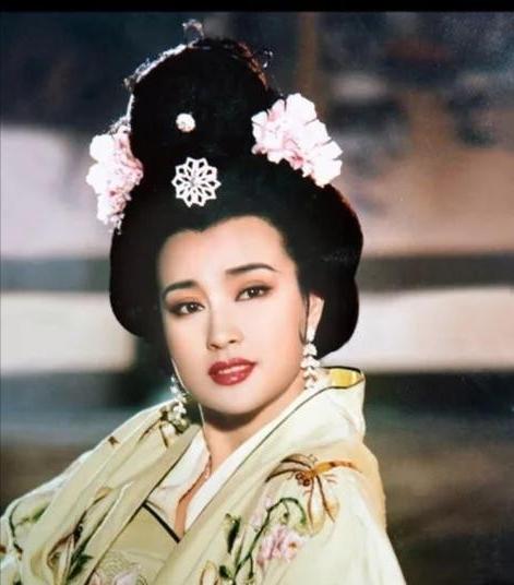李世民病重试探，武则天八字定乾坤，大唐未来谁主宰