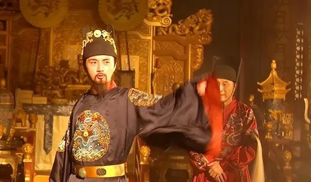 整个大明都知道明军已经打不过清军了，但明朝依然屡次找清军决战。一次次的送人头，最