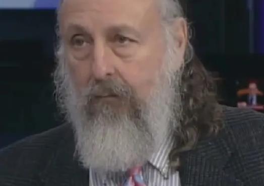 美国外交官发出警报，美国很快就要解体了！

美国退休外交官贾特拉斯接受俄罗斯媒体