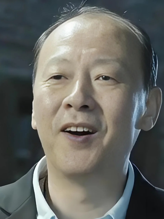 侯总：国家一级三级演员，戏路窄的让人羡慕