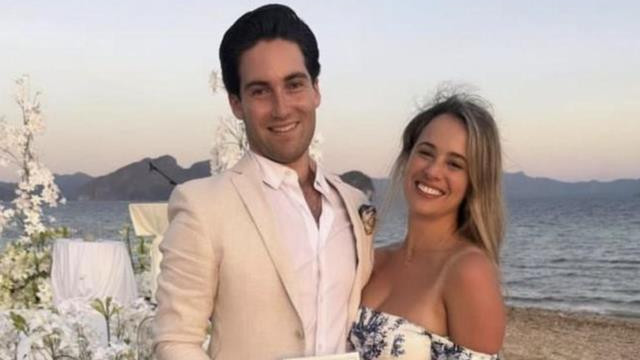 雅诗兰黛一岁半玄孙亮相，中国媳妇抱孩子出镜，打扮素雅难掩气质