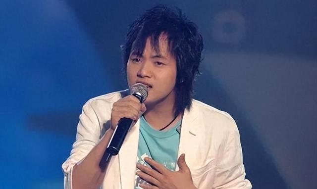 15岁开演唱会,19岁日挣上万,春晚请不动他,却没人说他耍大牌(14岁开演唱会)-第2张图片-九妖电影 15岁开演唱会,19岁日挣上万,春晚请不动他,却没人说他耍大牌(14岁开演唱会)-第2张图片-九妖电影