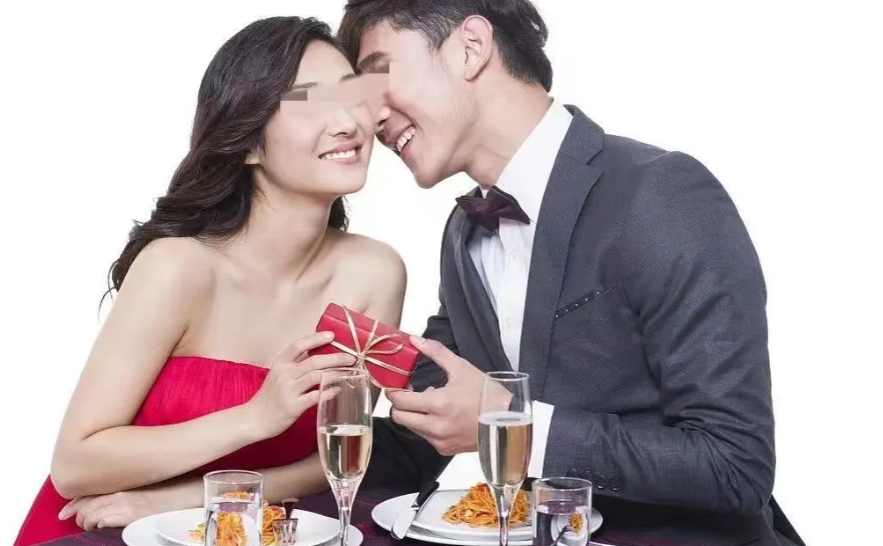 “白嫖成功了？”浙江，女子吃饭时，看上了一男子，当晚就和他发生关系，事后男子坦白