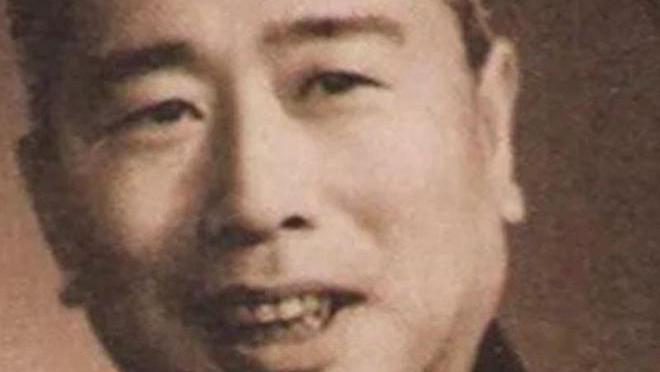 他40岁担任安徽省委书记，41岁担任云南省委书记，46岁成为上将