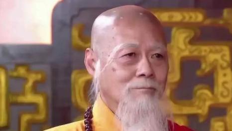 1917年毛主席“穷游”寺庙，方丈留下2个预言，没想到成真了