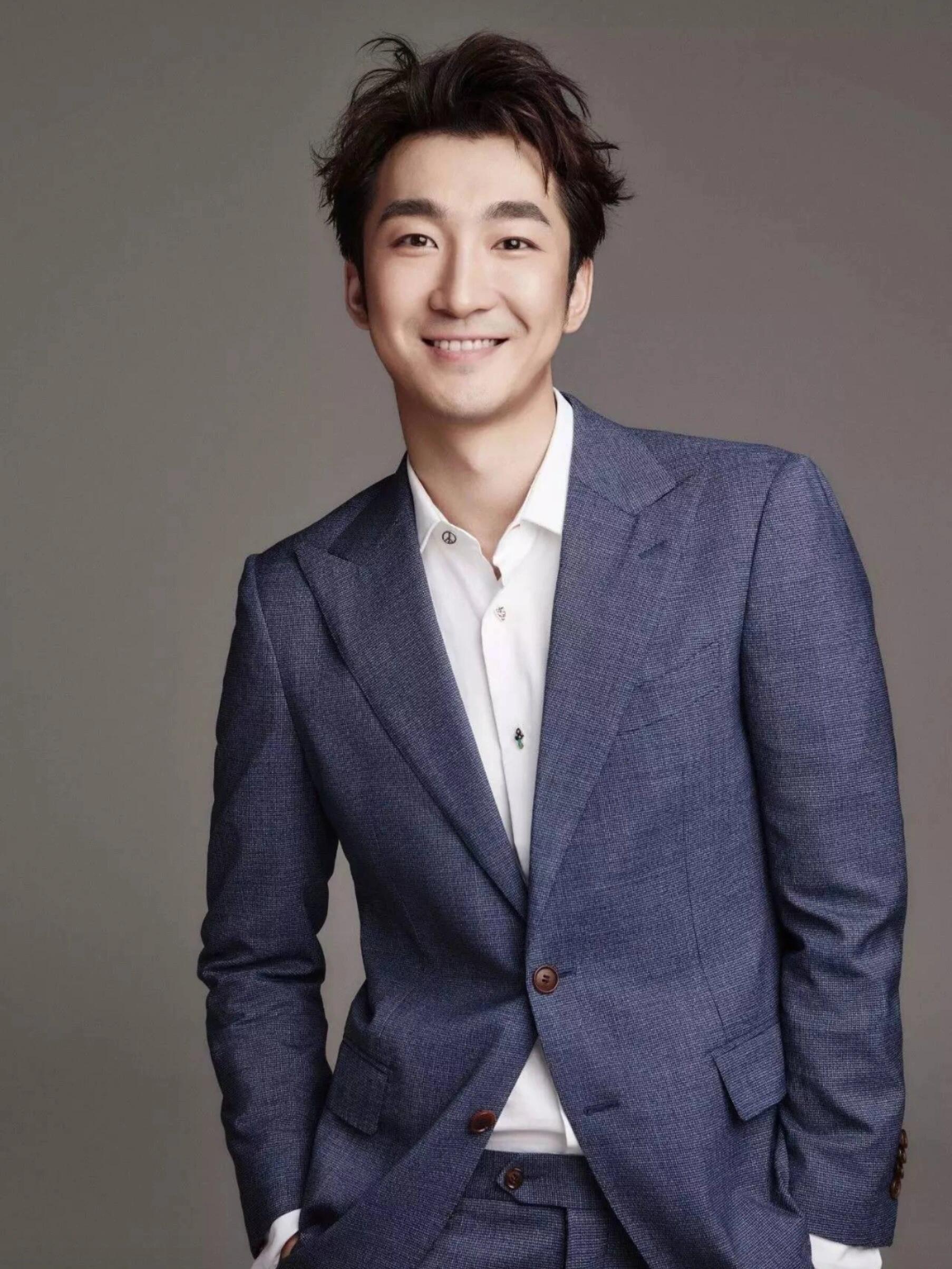 一个人能否成功，从小养成的环境也很重要