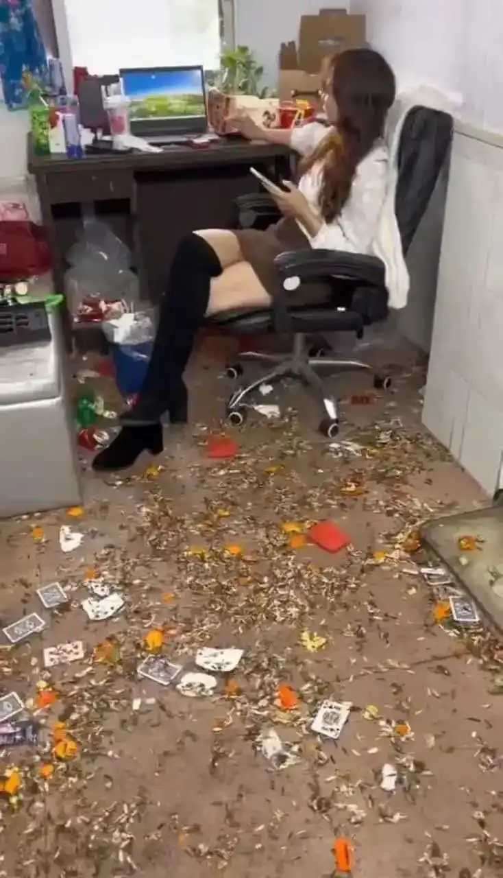 这单位一看，就知道快过年了