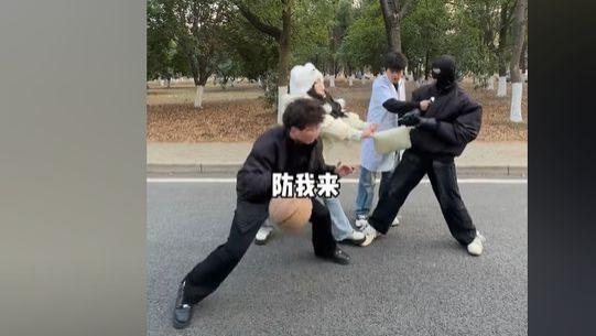 炒股30年网友自述：没想到自己全部经验，都是给黄金服准备的