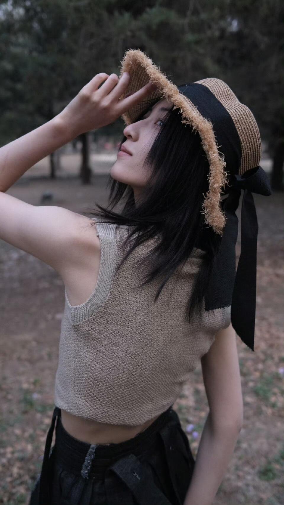 张子枫——身姿曼妙