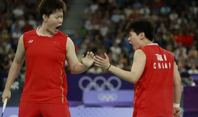 国乒女单、羽女双，奥运包揽金银！