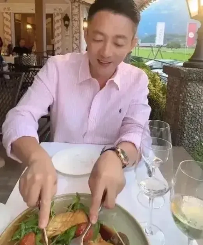 汪小菲真是宠妻狂魔！
给马筱梅点了黑松露，自己盘子里却没有，马筱梅嫁给他烧高香了
