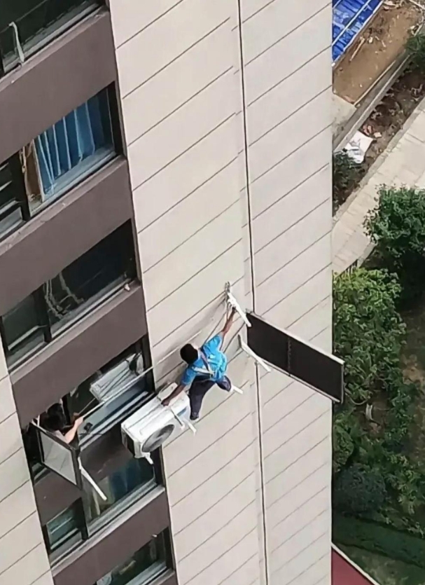 这师傅太专业了，我下次装空调一定找他！
￼