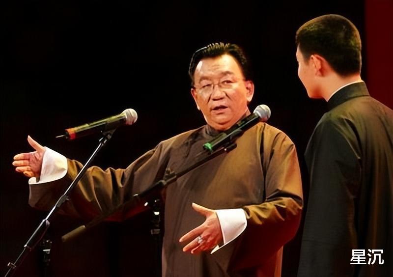 侯耀华：拜师应按照入门前后排序，但我本人是例外，牛群生气没用（侯耀华拜师仪式上师胜杰的发言录像）-第12张图片-九妖电影