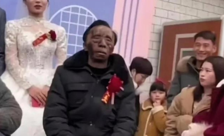 笑死了，求大爷心里阴影面积[大笑][大笑][大笑]