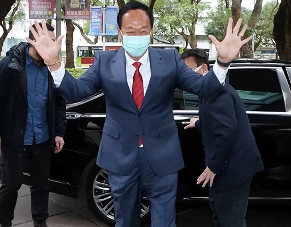 郭台铭警示：台海战争将引发美国变天

郭台铭在社交媒体上强调，台海战争绝不可发生