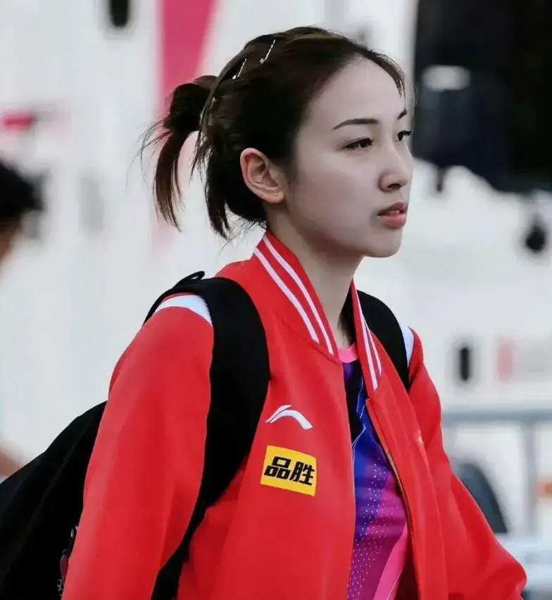实话实说，国乒女队里颜值最高的3名运动员，分别是

1、王添艺。王添艺曾是孙颖莎
