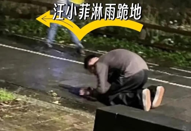 汪小菲这次终于干了一件让人忍不住竖大拇指的事！

湾湾博主刘建国在直播里爆料说汪