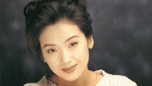 吴倩莲：出生时因太丑差点被送人，拒绝刘德华求婚，39岁嫁人隐退