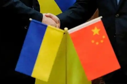 种种迹象显示，现在的东、俄，美、欧两个组合，可能要换成东、欧和美、俄两个组合了！