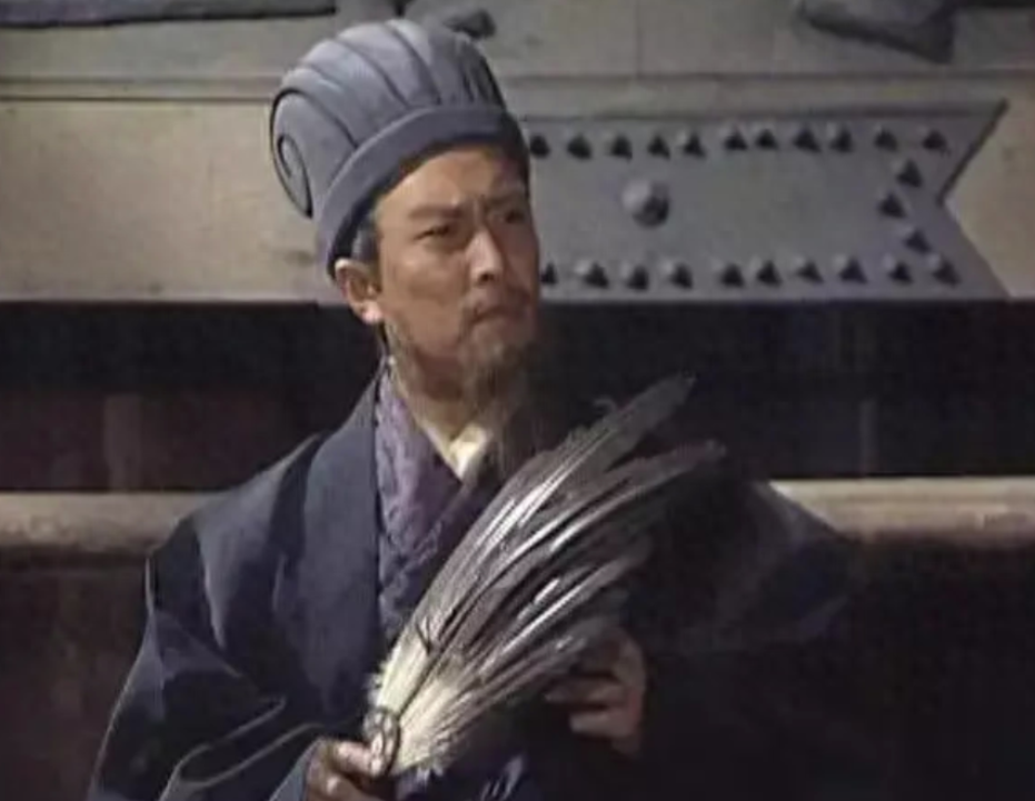 诸葛亮和刘协同年生，又同年去世，细数历史上那些细思极恐的巧合

在历史的长河中，