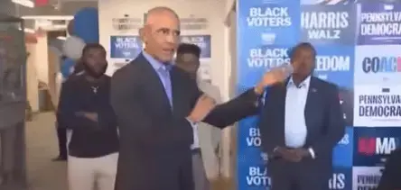 奥巴马喊话黑人男性选民支持哈里斯：你们只是不愿让女性担任总统
