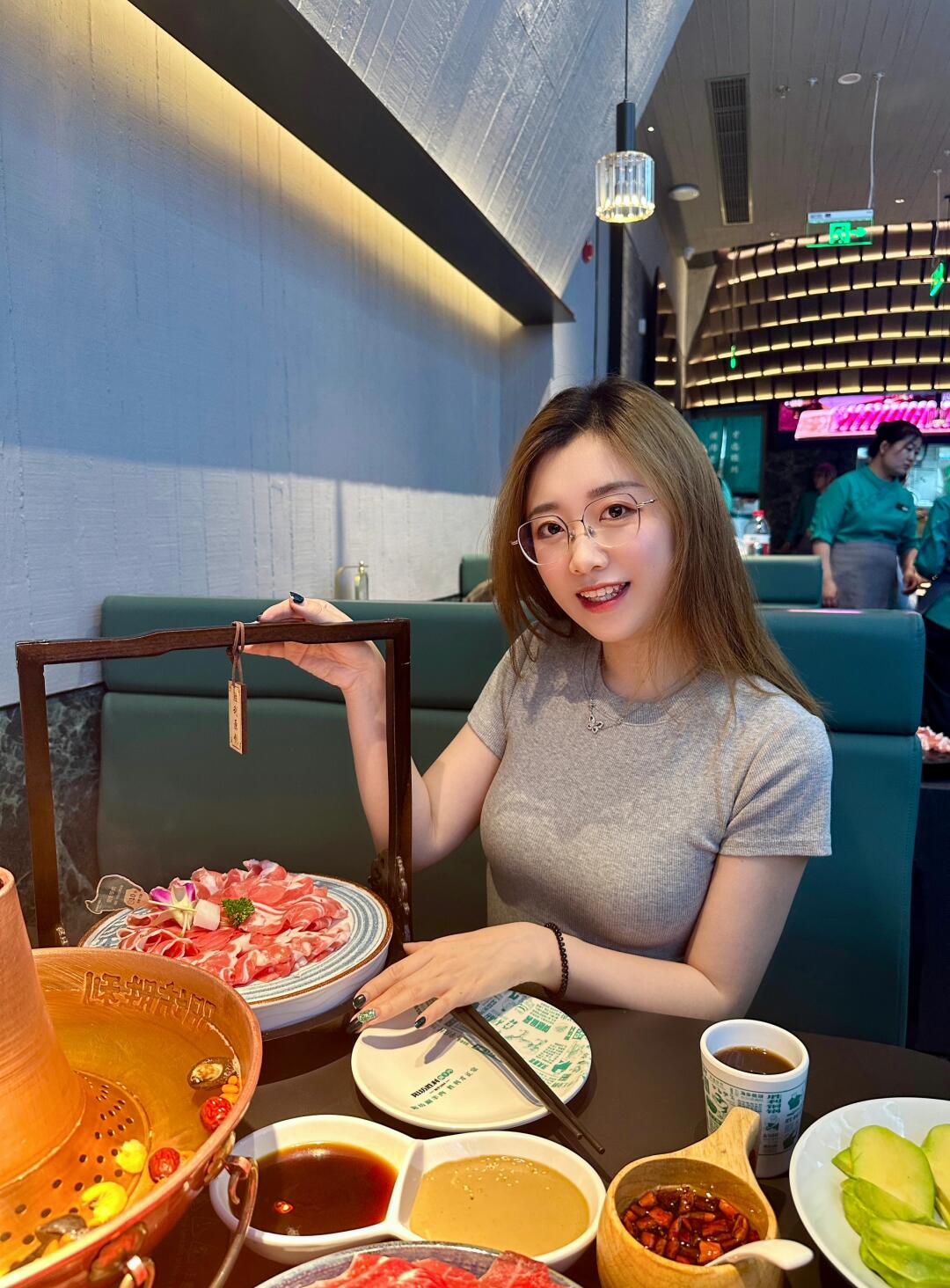 来吃肉肉 阳坊涮肉开到超极合生汇啦！🤩 涮肉脑袋第一时间打卡🎬