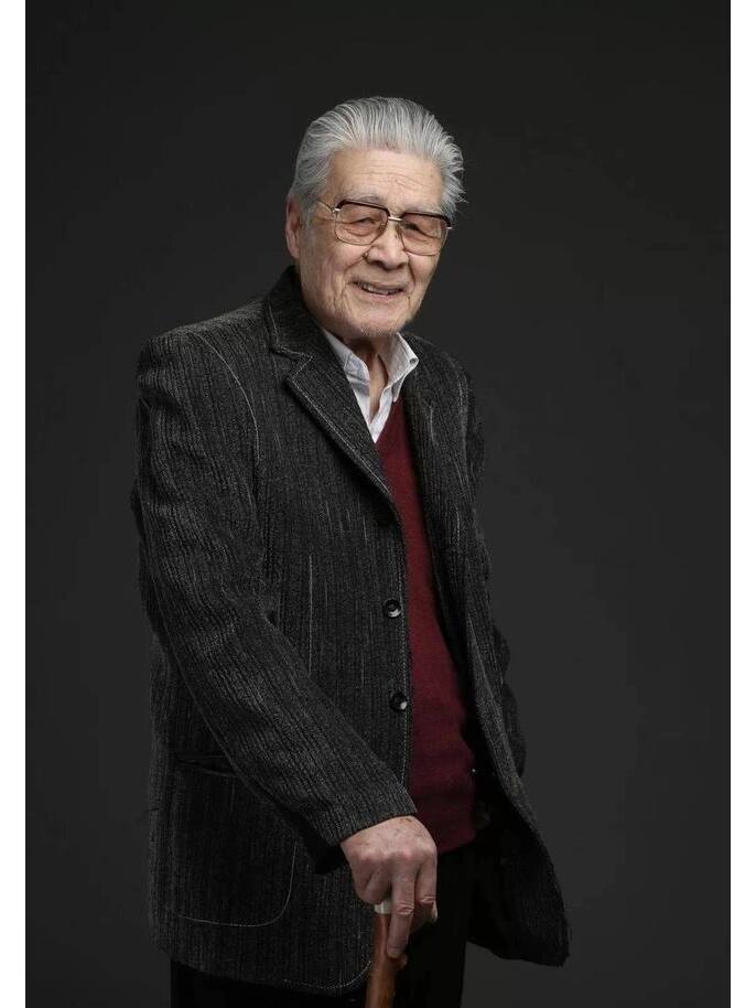 95岁蓝天野病逝，观众：世间再无姜子牙！