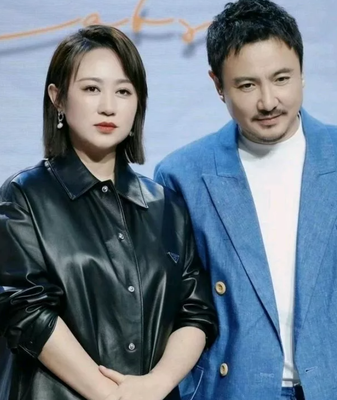 沈腾马丽小品《金龟婿》在央视春晚舞台演出后，究竟演完没有？春晚导演组进行了回应！