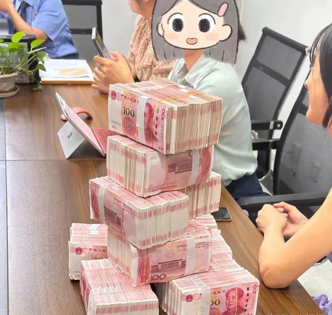 社会观察：四川宜宾，丈夫偷偷给第三者转807万元，原配起诉，法院判决第三者返还8