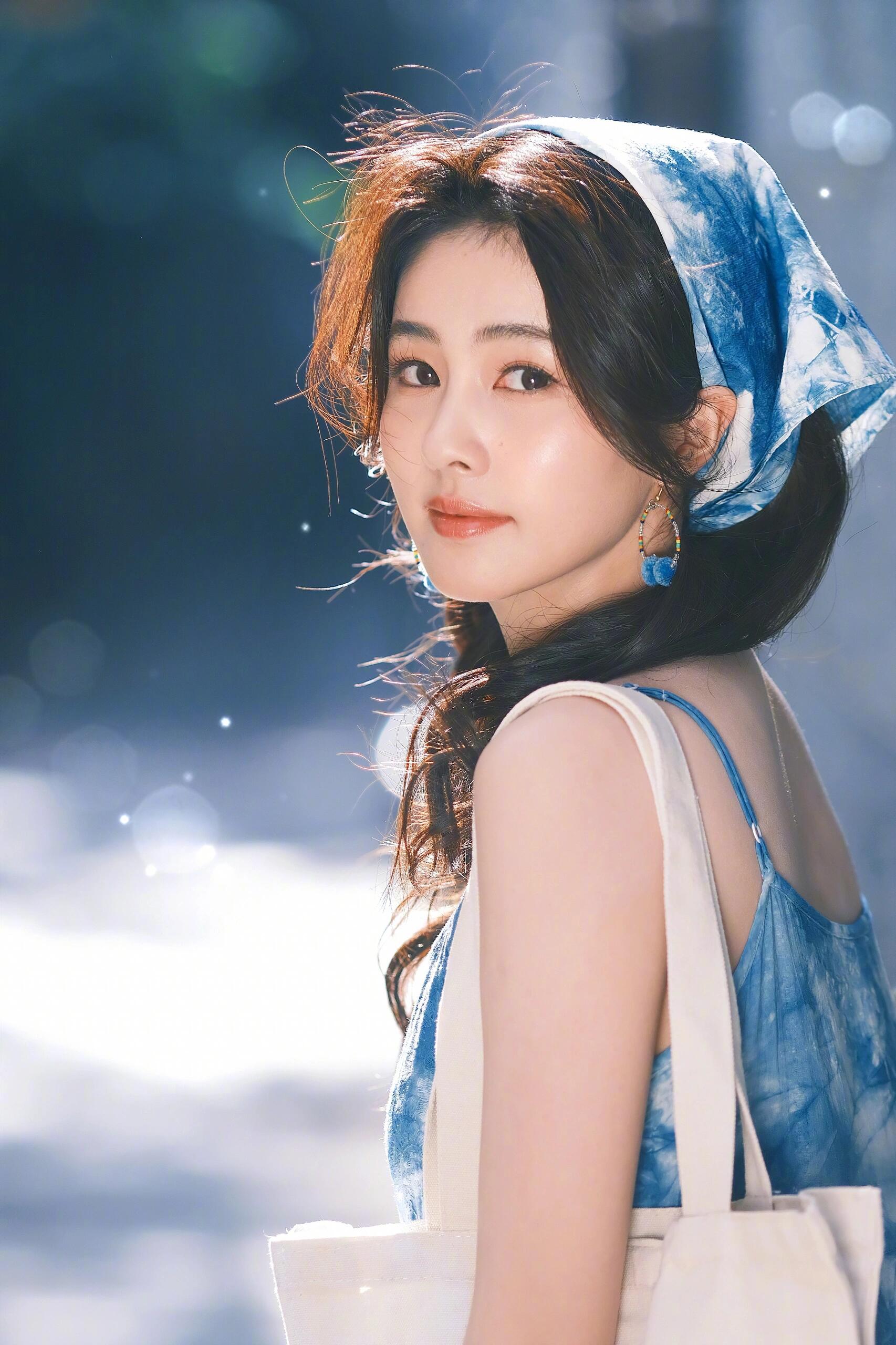 白鹿长的太好看了