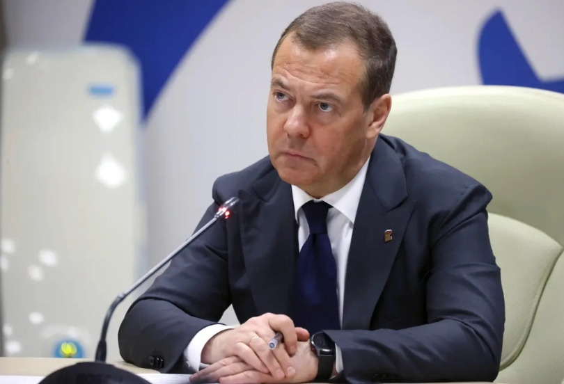 俄罗斯真敢攻击德国在乌军工企业？梅德韦杰夫发文谈及，“德国莱茵金属公司计划在乌境