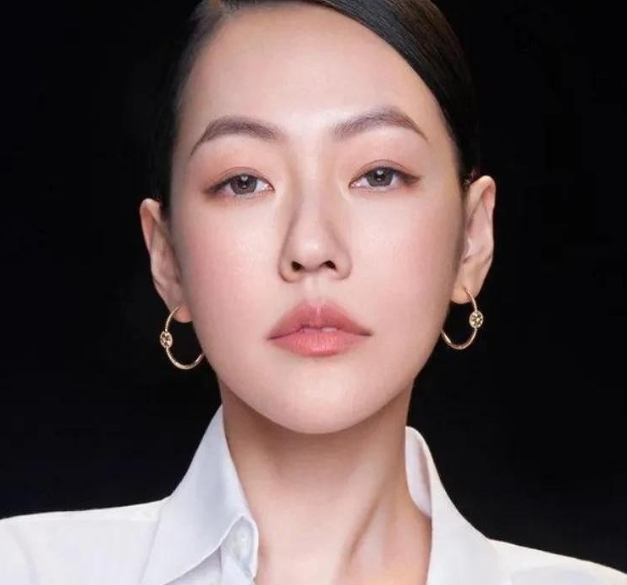 大S生前身后事被妹妹小S搅得不得安宁，这位
